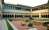 Claustre romànic del monestir de Sant Cugat del Vallès Claustre romànic del monestir de Sant Cugat del Vallès