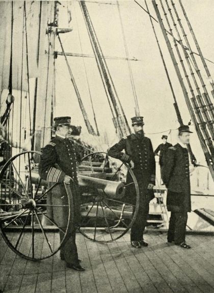 David Glasgow Farragut (a l'esquerra), a bord de l''USS Hartford' David Glasgow Farragut (a l'esquerra), a bord de l''USS Hartford'