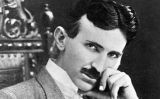 Retrat de Nikola Tesla quan tenia 40 anys Retrat de Nikola Tesla quan tenia 40 anys