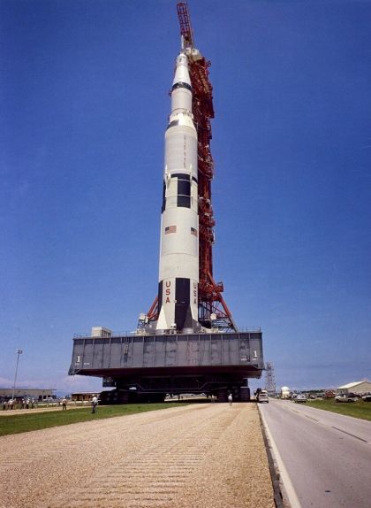 El coet Saturn V de la missió Apollo 11 El coet Saturn V de la missió Apollo 11
