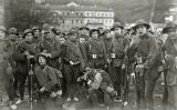 Concentració de tropes a la platja d'Ondarreta, a Sant Sebastià, amb destí a la guerra del Rif el 1921 Concentració de tropes a la platja d'Ondarreta, a Sant Sebastià, amb destí a la guerra del Rif el 1921