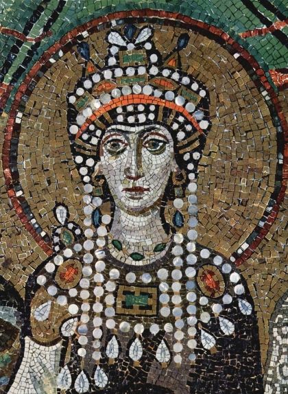 L'emperadriu Teodora en un mosaic a San Vital, a Ravenna L'emperadriu Teodora en un mosaic a San Vital, a Ravenna