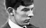 Fotografia de Graham Young, amb 14 anys, durant el judici per l'assassinat de Berridge Fotografia de Graham Young, amb 14 anys, durant el judici per l'assassinat de Berridge