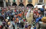Ball de gegants a la plaça de la Vila de Torroella de Montgrí Ball de gegants a la plaça de la Vila de Torroella de Montgrí