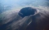 Vista aèria del cràter del Vesuvi
