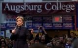 Hillary Clinton dos dies abans del "súper dimarts" el 2008 Hillary Clinton dos dies abans del "súper dimarts" el 2008