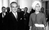 Rainier de Mònaco i Grace Kelly en la seva arribada a la Casa Blanca el 1961