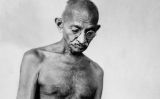 Gandhi Gandhi