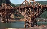 Construcció del pont en la pel·lícula de David Lean Construcció del pont en la pel·lícula de David Lean