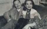 Fotografia de Xavier Cugat i la cantant Abbe Lane, que van formar parella artística i sentimental Fotografia de Xavier Cugat i la cantant Abbe Lane, que van formar parella artística i sentimental