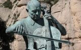 Estàtua en homenatge a Pau Casals Estàtua en homenatge a Pau Casals