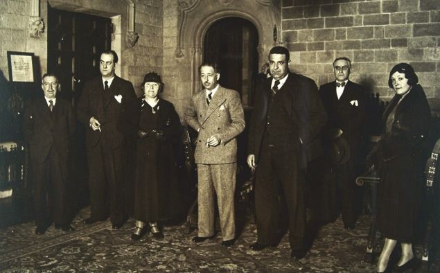 Nativitat Yarza al costat de Lluís Companys, el 12 de febrer de 1934