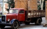 Recreació d'un dels camions militars que va transportar obres d'art durant la Guerra Civil per a l'exposició 'Arte Salvado', del 2010 Recreació d'un dels camions militars que va transportar obres d'art durant la Guerra Civil per a l'exposició 'Arte Salvado', del 2010