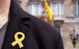 Un llaç groc en suport dels presos polítics Un llaç groc en suport dels presos polítics
