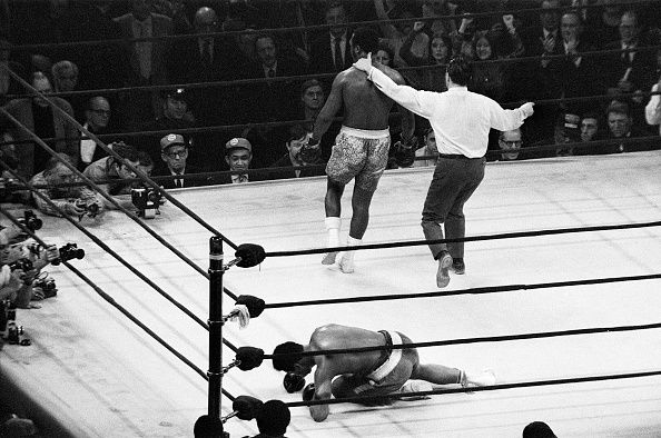 Victòria de Joe Fraizer contra Mohammad Ali a Nova York, any 1971