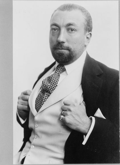Fotografia de Paul Poiret del 1913 Fotografia de Paul Poiret del 1913