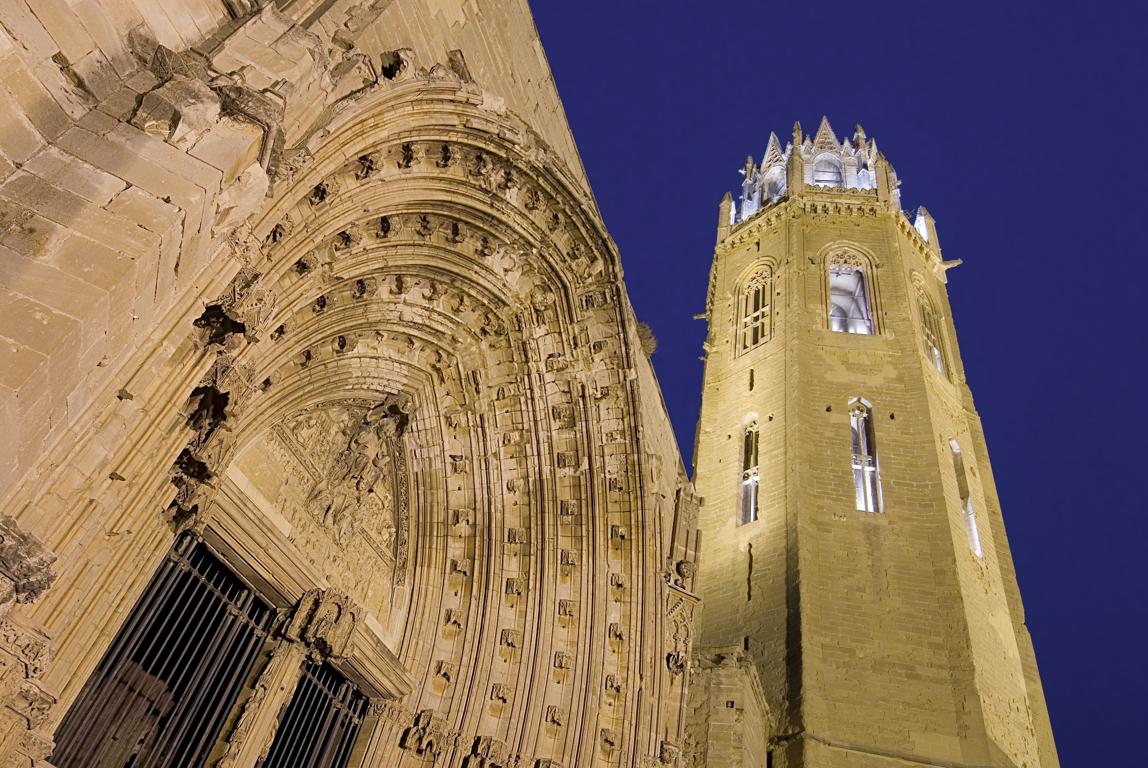 La Seu Vella de Lleida, a la nit