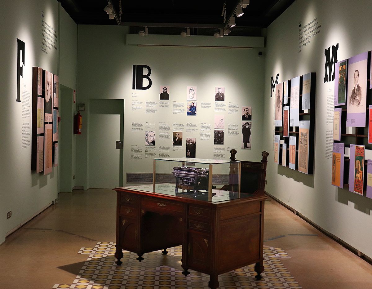 Una sala de l'exposició 'Azorín i Catalunya. De Joan Maragall a Lluís Companys', que es pot visitar al Palau Robert fins al 26 de maig Una sala de l'exposició 'Azorín i Catalunya. De Joan Maragall a Lluís Companys', que es pot visitar al Palau Robert fins al 26 de maig