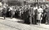 Els líders comunistes romanesos Chivu Stoica i Gheorghe Apostol, a Bucarest, esperant l'Exèrcit Roig, el 29 d'agost de 1944 Els líders comunistes romanesos Chivu Stoica i Gheorghe Apostol, a Bucarest, esperant l'Exèrcit Roig, el 29 d'agost de 1944