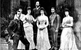 Eduard VII amb la seva família al palau de Sandringham House Eduard VII amb la seva família al palau de Sandringham House