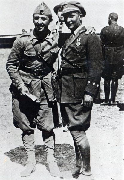 Francisco i Ramón Franco l'any 1925, al Marroc Francisco i Ramón Franco l'any 1925, al Marroc