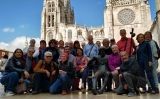 El grup del primer viatge SÀPIENS a Atapuerca davant de la catedral de Santa Maria de Burgos El grup del primer viatge SÀPIENS a Atapuerca davant de la catedral de Santa Maria de Burgos