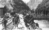 Tren descarrilat a Saint-Rambert-en-Bugey (França) després d'un sabotatge de la Resistència, el 9 de juny de 1944. La foto la va fer un oficial alemany el 6 de juliol del mateix any Tren descarrilat a Saint-Rambert-en-Bugey (França) després d'un sabotatge de la Resistència, el 9 de juny de 1944. La foto la va fer un oficial alemany el 6 de juliol del mateix any