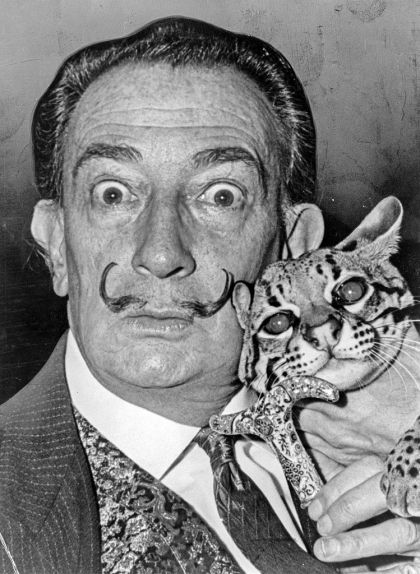 Retrat de Dalí amb la seva mascota, un ocelot (1960) Retrat de Dalí amb la seva mascota, un ocelot (1960)