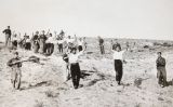 Milicians republicans agafats presoners durant la batalla de Guadarrama (1936)