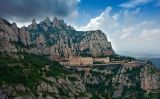 El monestir de Montserrat en l'actualitat El monestir de Montserrat en l'actualitat