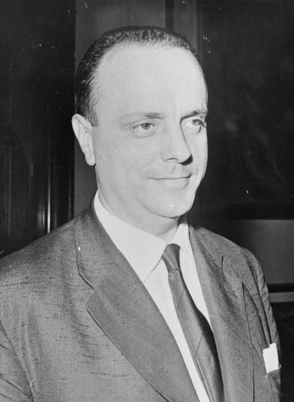 Retrat de Manuel Fraga Retrat de Manuel Fraga