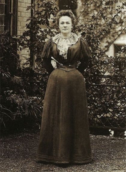 Clara Zetkin durant un congrés a Zuric el 1897 Clara Zetkin durant un congrés a Zuric el 1897