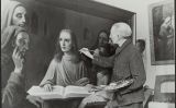 Hans van Meegeren pinta un quadre durant el seu judici el 1945, per demostrar que l’obra que havia donat al dirigent nazi Hermann Göring no era un Vermeer autèntic, sinó una falsificació Hans van Meegeren pinta un quadre durant el seu judici el 1945, per demostrar que l’obra que havia donat al dirigent nazi Hermann Göring no era un Vermeer autèntic, sinó una falsificació