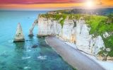 Étretat (Normandia, França) Étretat (Normandia, França)