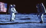 Fotograma de la sèrie 'De la Terra a la Lluna' Fotograma de la sèrie 'De la Terra a la Lluna'