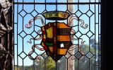 Escut dels Borja en una finestra del Saló de Corones, palau ducal de Gandia Escut dels Borja en una finestra del Saló de Corones, palau ducal de Gandia