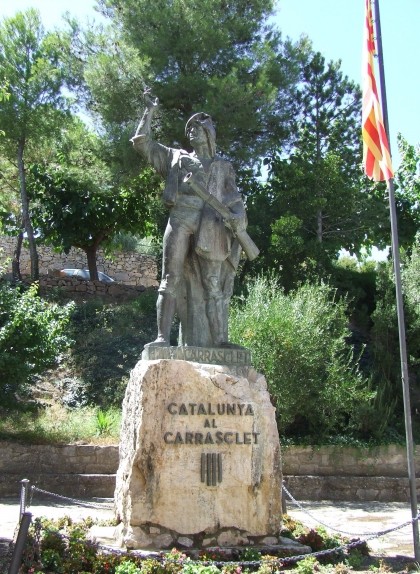 Monument a Carrasclet a Capçanes Monument a Carrasclet a Capçanes
