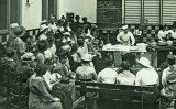 Josep Rondissoni en una aula de cuina Josep Rondissoni en una aula de cuina
