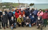 El grup, als penya-segats d’Étretat El grup, als penya-segats d’Étretat