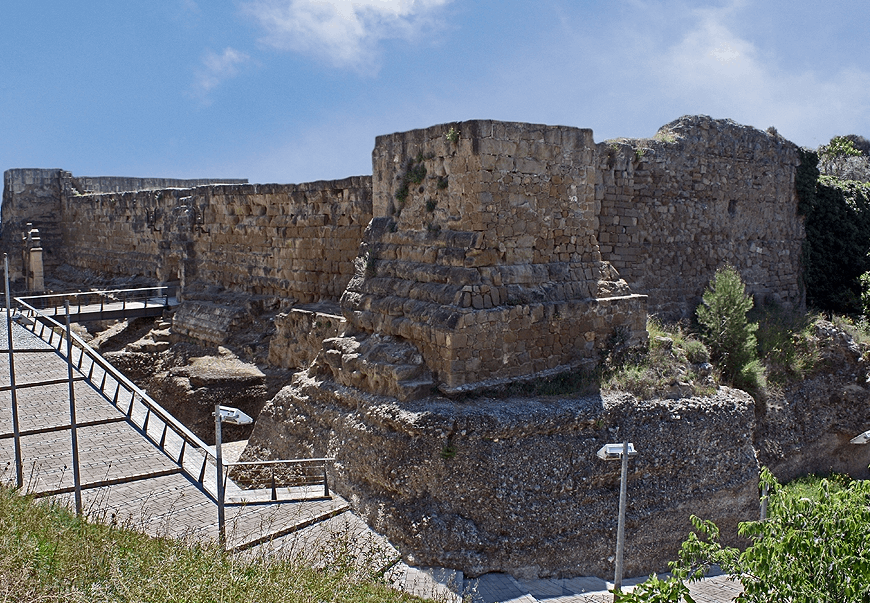 Muralla del Castell Formós de Balaguer Muralla del Castell Formós de Balaguer