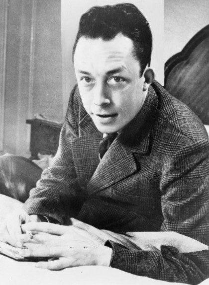Albert Camus en una imatge del 1957