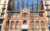 La façana de la Fundació Antoni Tàpies La façana de la Fundació Antoni Tàpies