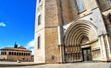 La porta dels Apòstols La porta dels Apòstols